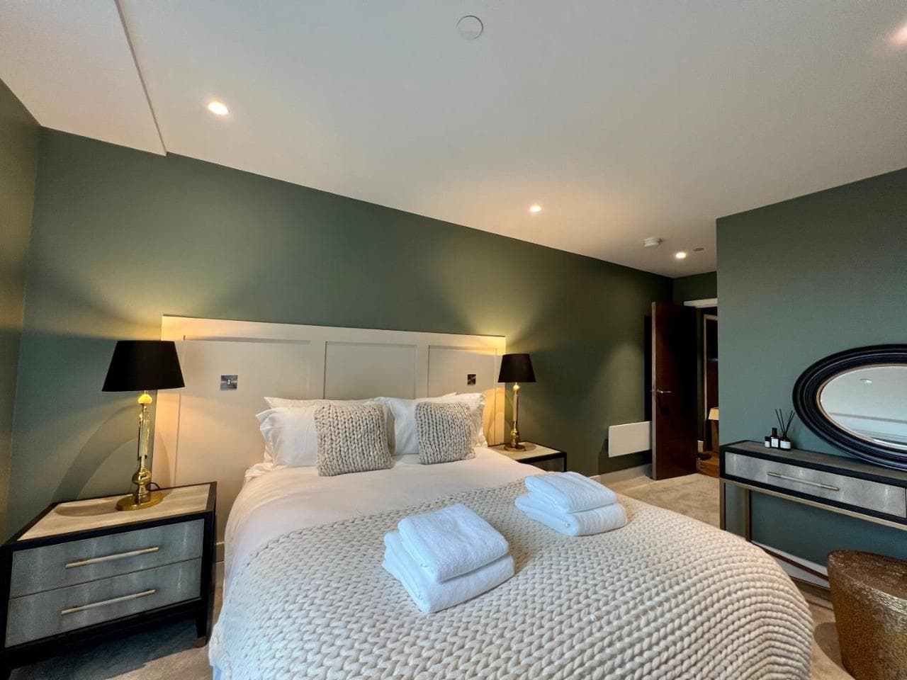 Accommodation at The Card Room at Ryedale House in york