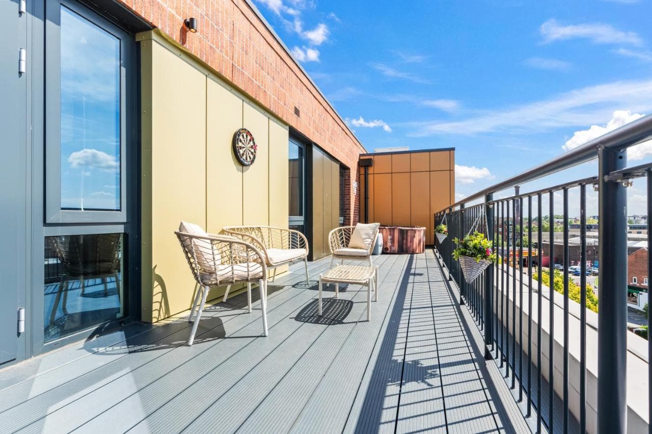 Accommodation at York Penthouse with Hot Tub & View of Minister in york