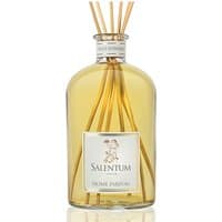 Salentum Fico d'India Diffuser 1000 ml with clear glass bottle, golden liquid, and natural reed sticks.