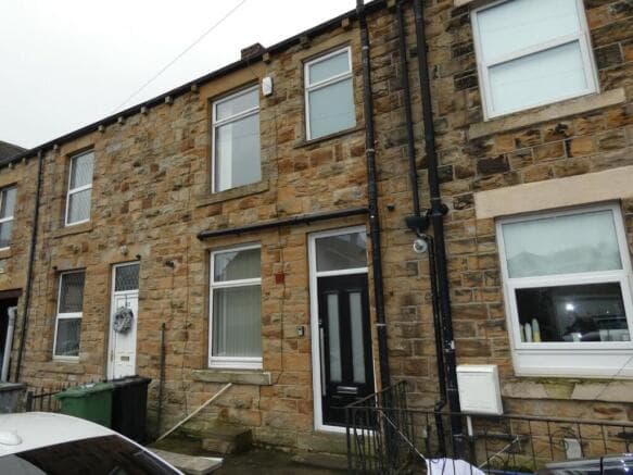 2 bed Terraced to rent in batley