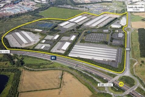 Light Industrial to rent in leeds