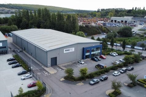 Light Industrial to rent in rotherham