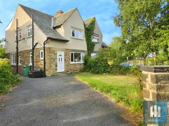 4 bed Semi-Detached to rent in huddersfield