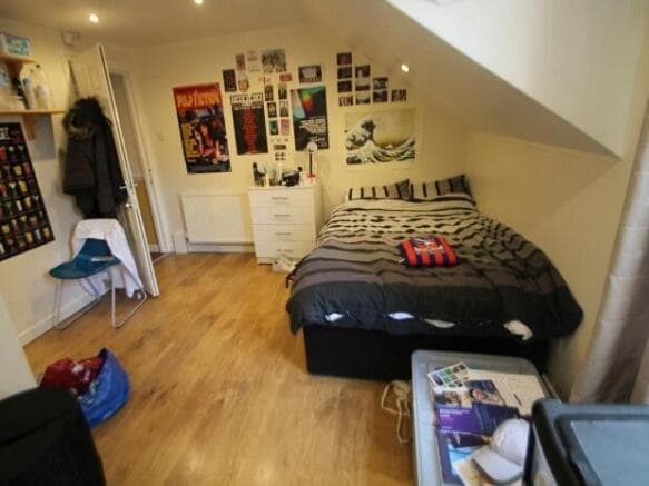 14 bed House to rent in leeds