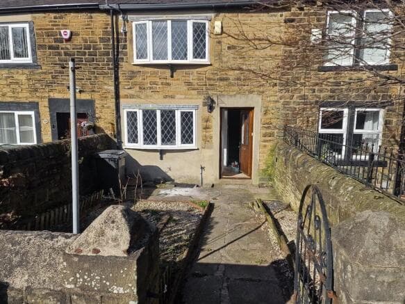 3 bed Terraced to rent in pudsey