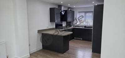 3 bed Town House to rent in rotherham