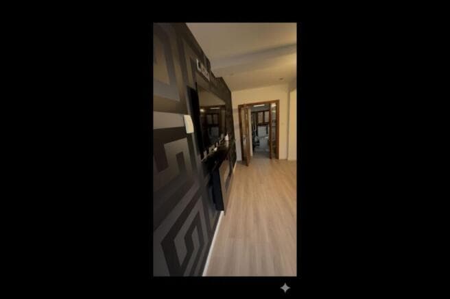 3 bed Serviced Apartments to rent in batley