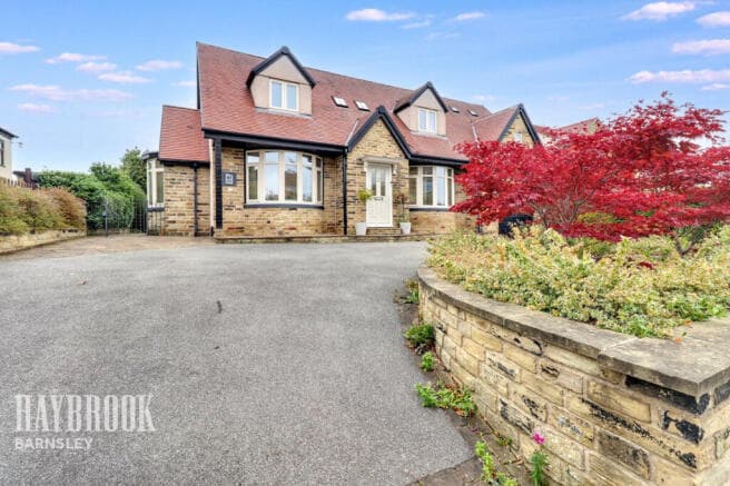 3 bed Detached for sale in barnsley