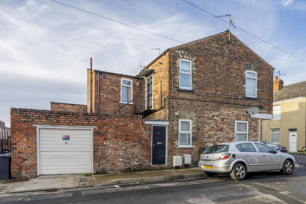 1 Bedroom Apartment For Sale In Stamford Street East, York, Yo26 in york
