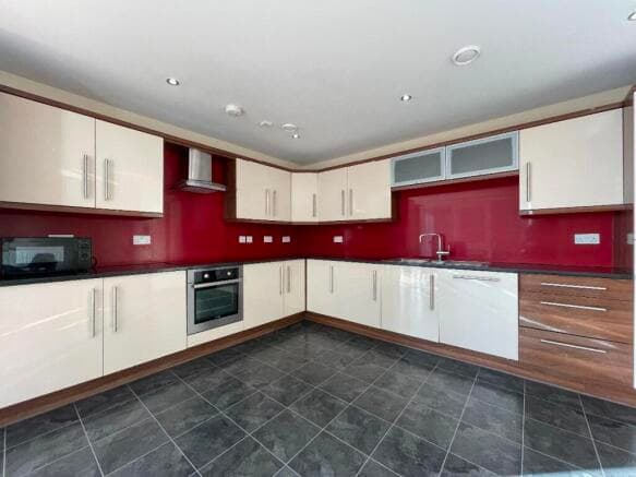 6 bed Apartment to rent in sheffield