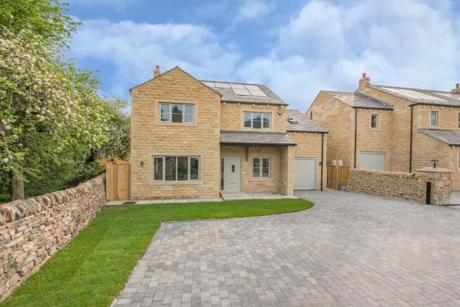 4 bed Detached for sale in keighley