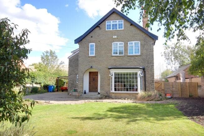 4 bed Detached for sale in beverley