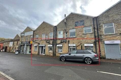 Light Industrial to rent in huddersfield