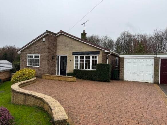 2 bed Detached Bungalow to rent in barnsley