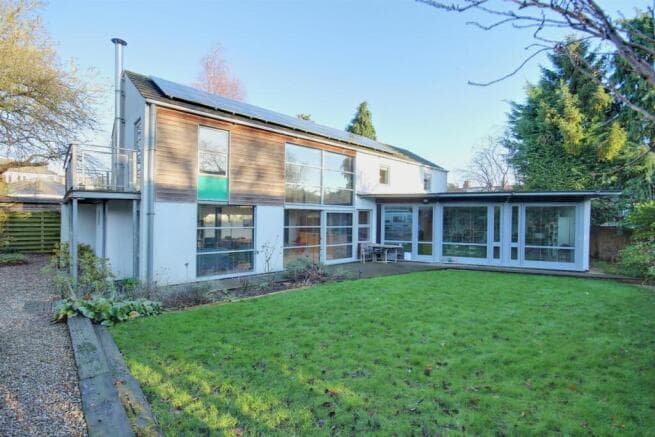 3 bed Detached for sale in beverley