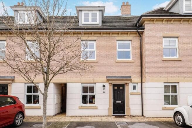 5 bed Terraced to rent in harrogate