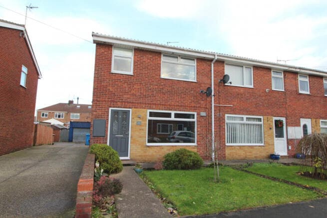 3 bed End of Terrace to rent in beverley