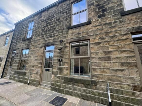 3 bed Terraced to rent in keighley