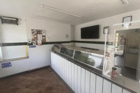 2 bed Takeaway for sale in bradford