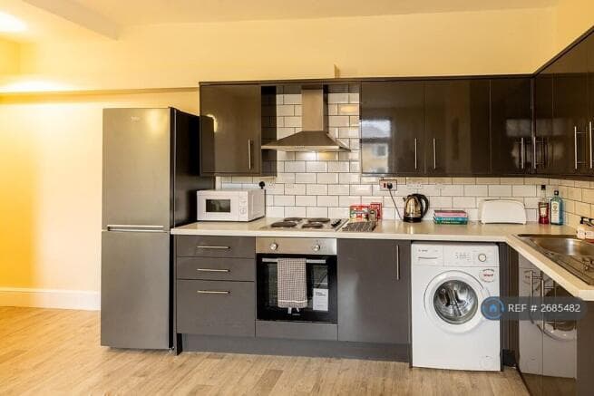 3 bed Terraced to rent in huddersfield