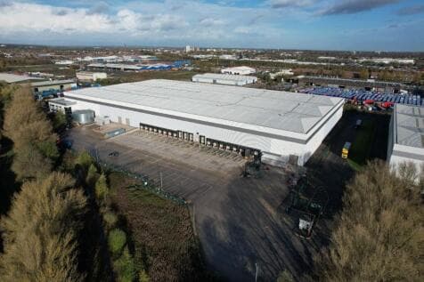 Distribution Warehouse to rent in doncaster