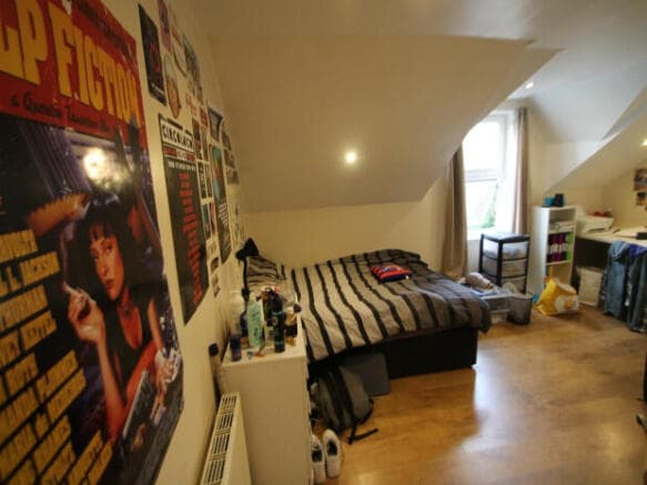 14 bed House to rent in leeds