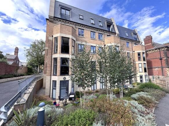 2 bed Apartment to rent in barnsley