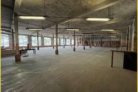 Light Industrial to rent in huddersfield