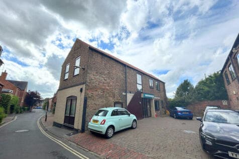 Office to rent in beverley